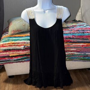 Elegant Black Sleeveless Top with Lace Straps/ Back